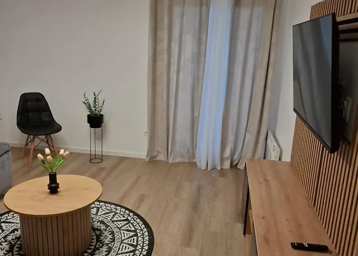 公寓 Marta 2 马卡尔斯卡